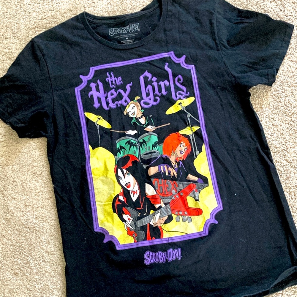 Hex girls Scooby-Doo shirt